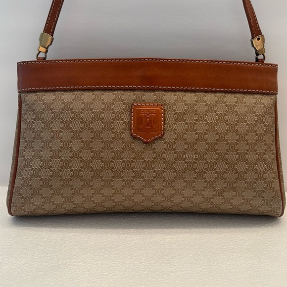 🌼🌺🌸AUTHENTIC VINTAGE CELINE SHOULDER BAG - Picture 1 of 13